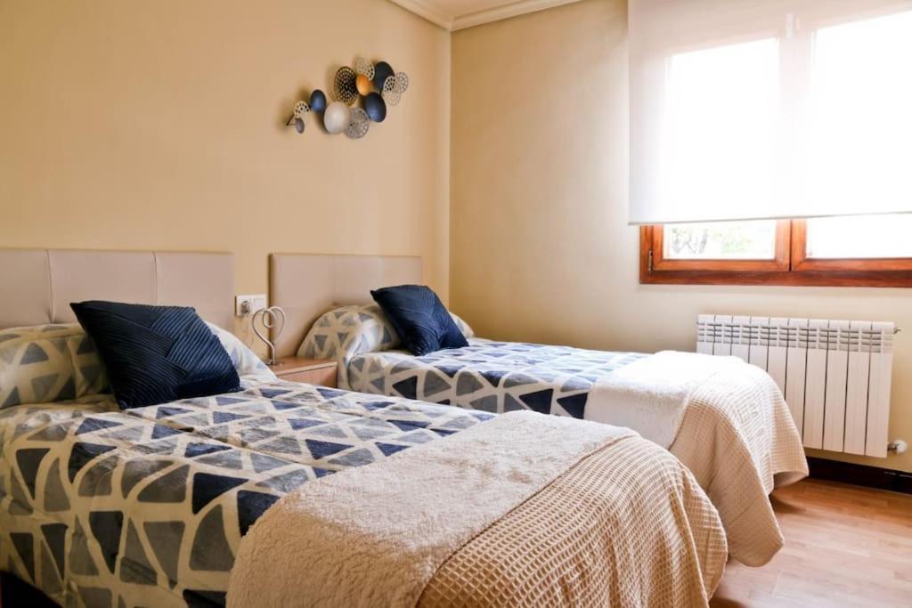 Appartement Urbion Etxea à Viana  Extérieur photo